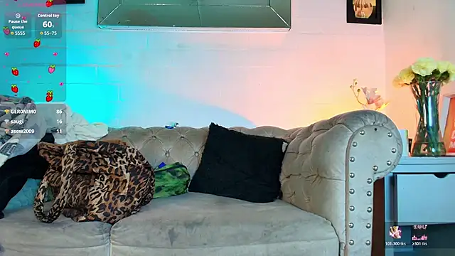 EllenaBoobs  online show from 11-13-25, 06:17