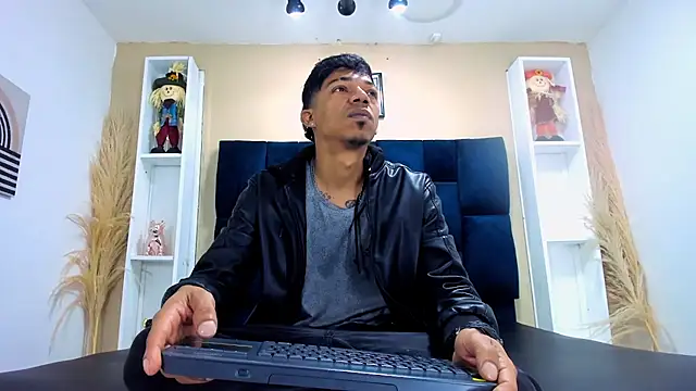 Gregory Sforza online show from 10-22-25, 12:37