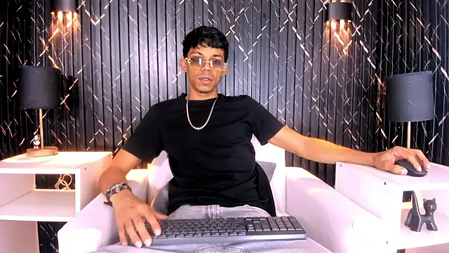 Gregory Sforza online show from 12-04-25, 06:29