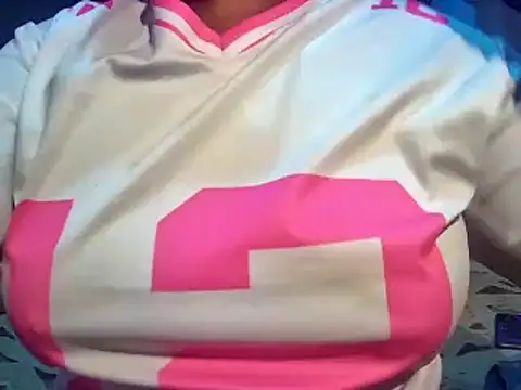 sexyamanda  online show from 07-18-26, 08:23