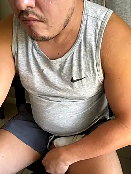 Gusta bi online show from 12-22-25, 02:17