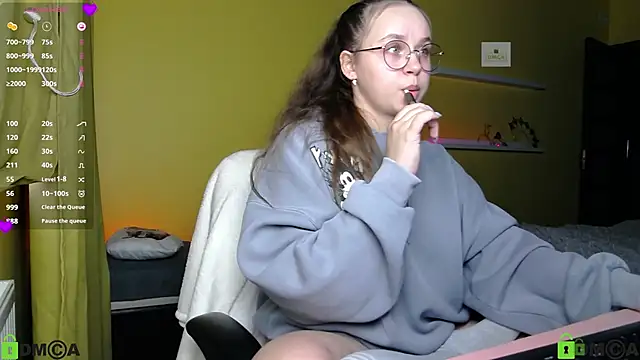 Lilysweet13 online show from 10-18-25, 11:23