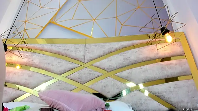 Sofiia Rossee  online show from 01-06-26, 08:24