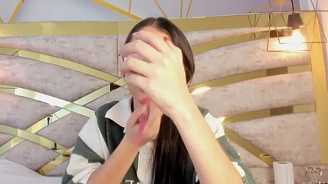 Sofiia Rossee  online show from 11-10-25, 07:52