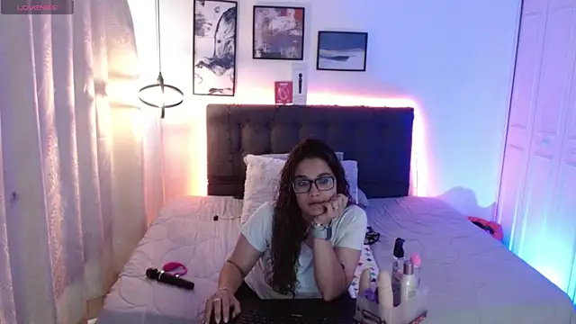 Rose Thompson1 online show from 12-03-25, 02:27