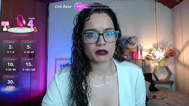 Snapshot of Rose_Thompson1 chatting on 10-08-25, 01:45 Rose Thompson1 online show from 10-08-25, 01:45