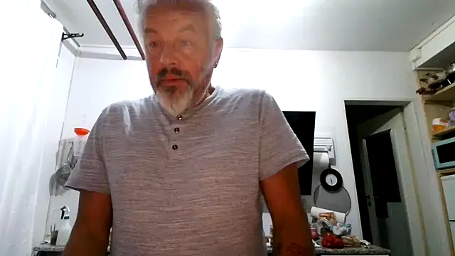 Berg Boy online show from 06-01-26, 03:29
