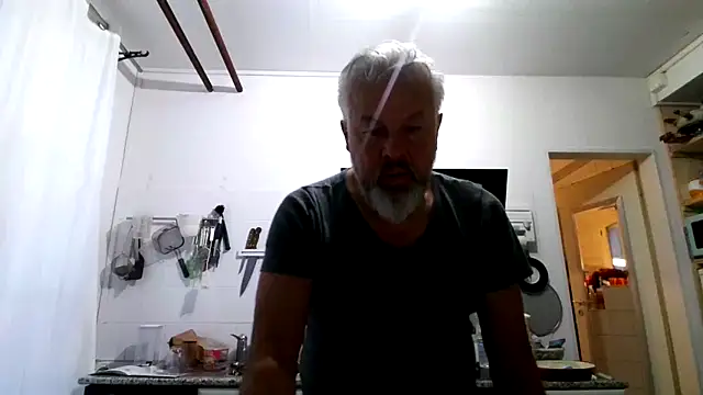 Berg Boy online show from 03-21-26, 05:30