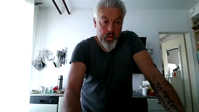 Berg Boy online show from 04-03-26, 05:47