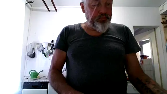 Berg Boy online show from 03-19-26, 06:46