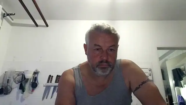 Berg Boy online show from 09-26-25, 05:14