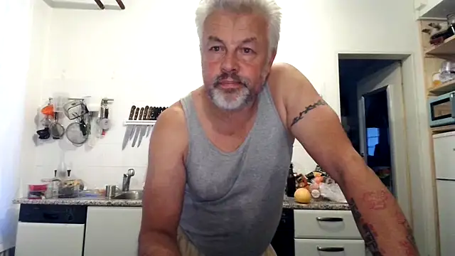 Berg Boy online show from 09-16-25, 05:25