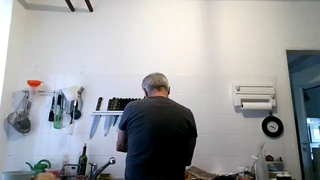 Berg Boy online show from 11-02-25, 08:19