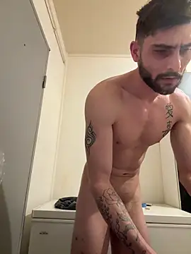 Hugo34bg online show from 02-24-26, 05:19