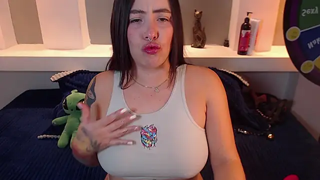milu w4llace online show from 10-14-25, 11:58
