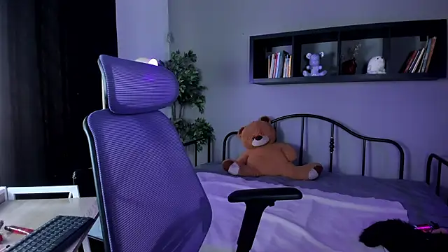 Miyuki wolf online show from 01-08-26, 08:59