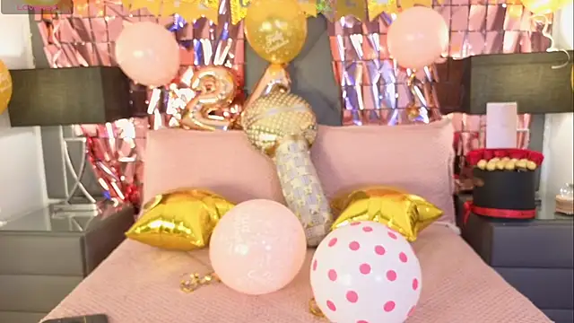 Alexa Madisson online show from 11-22-25, 08:18