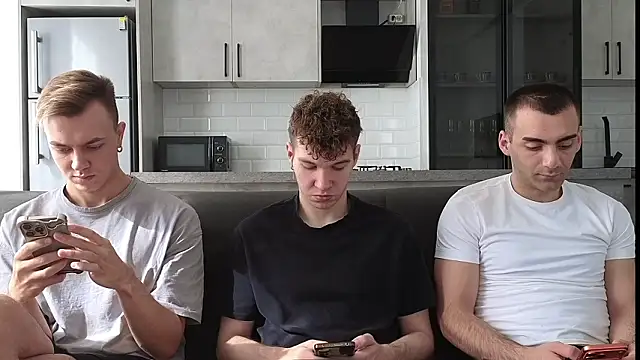 boys sobolisha online show from 02-13-26, 08:47