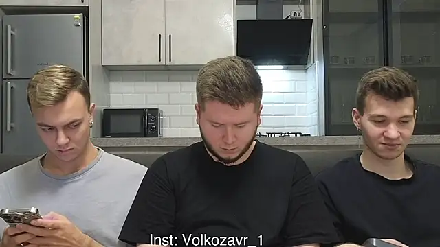 boys sobolisha online show from 12-18-25, 08:01