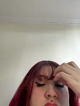 Snapshot of Ivelleee_ chatting on 01-15-26, 04:54 Ivelleee online show from 01-15-26, 04:54