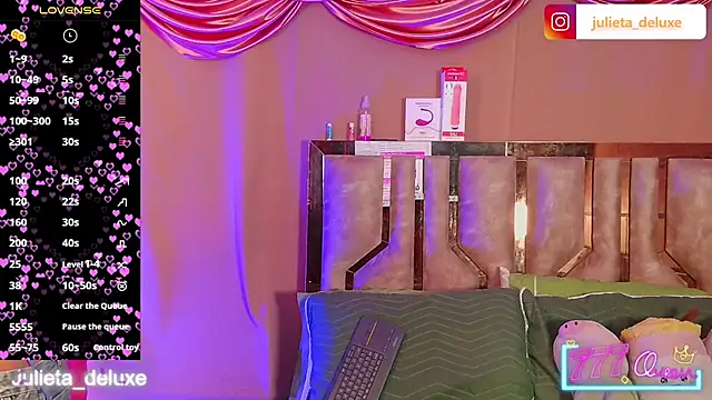 Julieta Deluxe online show from 03-20-26, 06:53