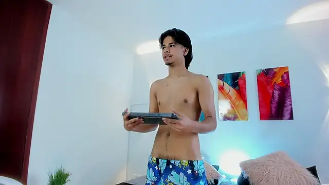 MathewAdams online show from 11-01-25, 01:38