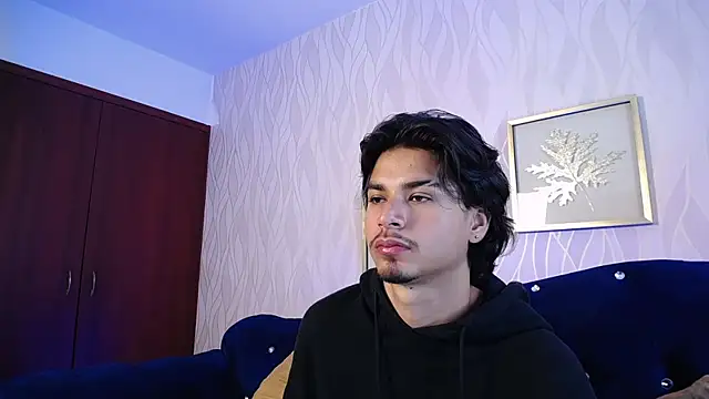 MathewAdams online show from 12-18-25, 06:45