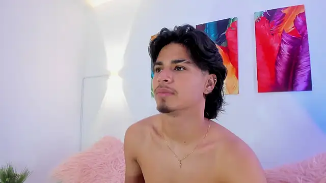 MathewAdams online show from 11-19-25, 06:41