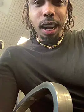 Snapshot of anthonyroth chatting on 02-05-26, 04:47 anthonyroth online show from 02-05-26, 04:47