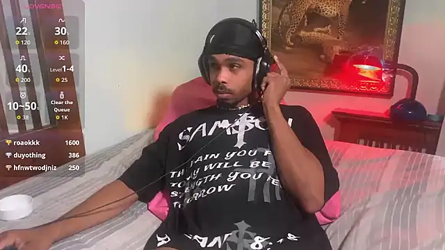 Snapshot of anthonyroth chatting on 02-01-26, 08:56 anthonyroth online show from 02-01-26, 08:56