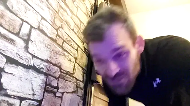 Snapshot of LKC94 chatting on 10-06-25, 12:56 LKC94 online show from 10-06-25, 12:56