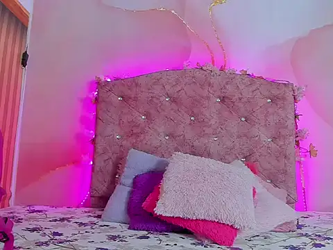 emily  sweet   online show from 11-14-25, 03:10