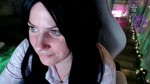 BellaStar84 online show from 04-15-26, 07:14