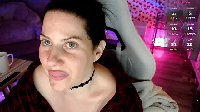 Snapshot of BellaStar84 chatting on 06-18-26, 05:39 BellaStar84 online show from 06-18-26, 05:39