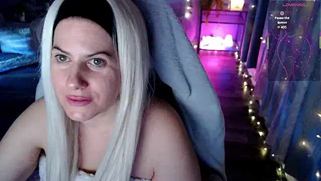 BellaStar84 online show from 03-10-26, 10:30