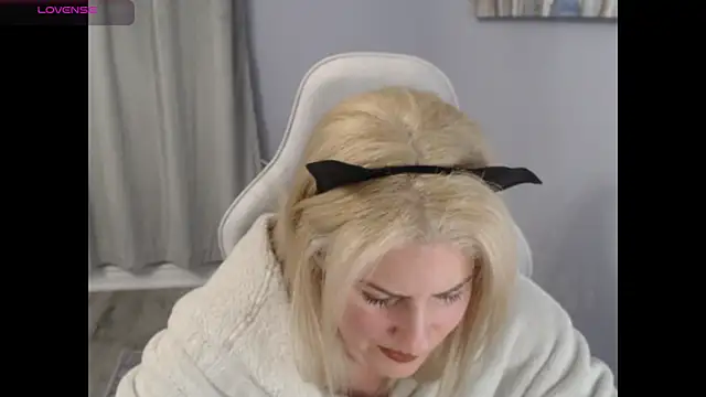 BellaStar84 online show from 10-29-25, 12:53