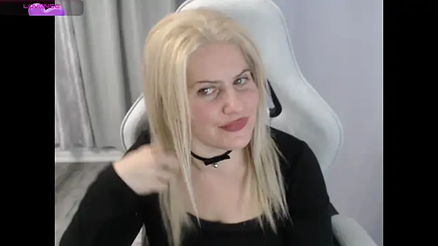 BellaStar84 online show from 10-30-25, 01:04