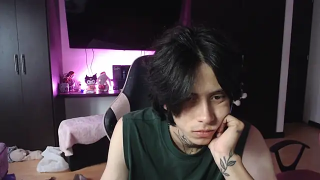 xIce Boy online show from 12-14-25, 10:26