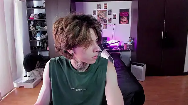 xIce Boy online show from 03-13-26, 02:33