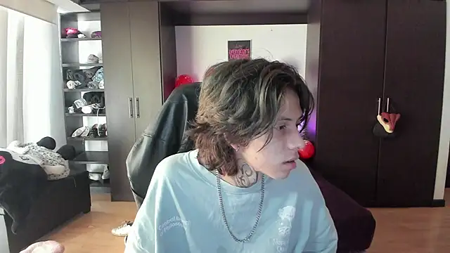 xIce Boy online show from 01-17-26, 12:42