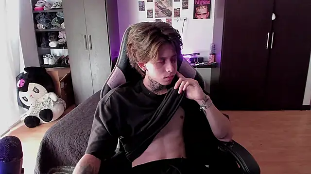 xIce Boy online show from 02-16-26, 02:05