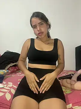 Snapshot of bran_lindi chatting on 04-21-26, 10:16 bran lindi online show from 04-21-26, 10:16