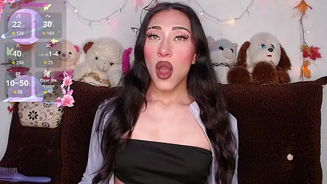 Snapshot of madison__rey chatting on 10-19-25, 06:16 madison  rey online show from 10-19-25, 06:16