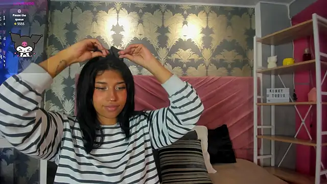 Karin Ks online show from 10-17-25, 07:26