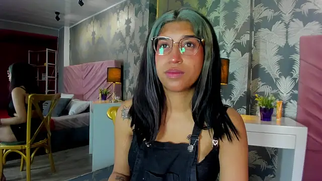 Karin Ks online show from 11-27-25, 07:58