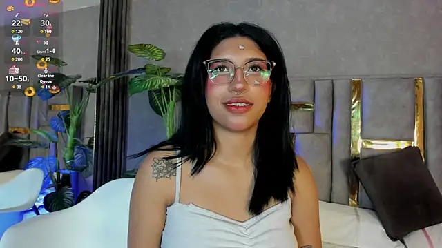 Snapshot of Karin_Ks chatting on 06-06-26, 02:39 Karin Ks online show from 06-06-26, 02:39
