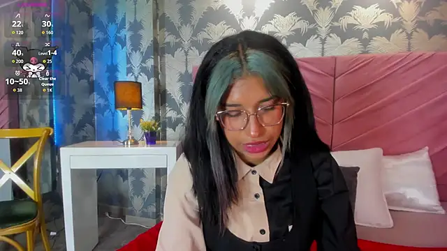 Karin Ks online show from 11-19-25, 07:36