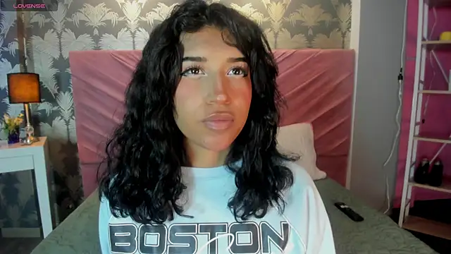 Karin Ks online show from 02-17-26, 03:15