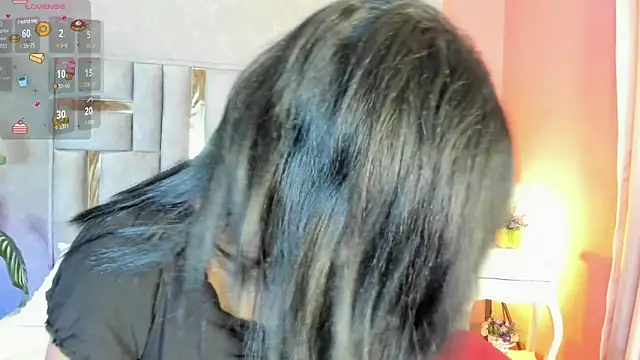 Snapshot of Karin_Ks chatting on 06-10-26, 03:08 Karin Ks online show from 06-10-26, 03:08