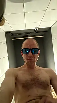 Snapshot of svenpfeifer chatting on 03-22-25, 05:39 svenpfeifer online show from 03-22-25, 05:39